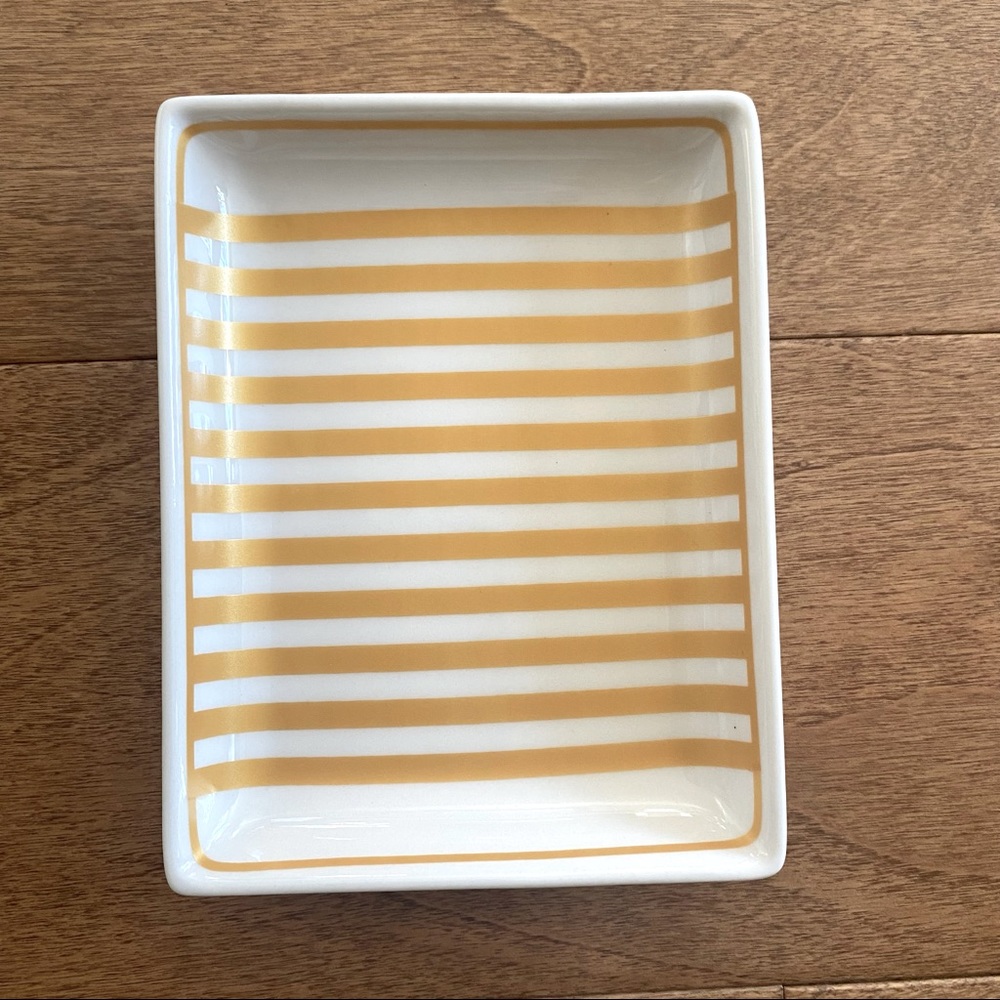 J Crew ceramic gold stipe printed jewelry dish